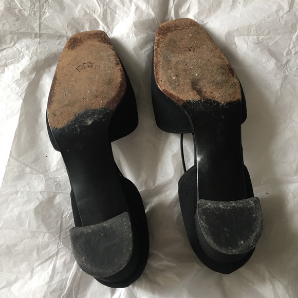 Stuart Weitzman | Vintage Heels - Picture 10 of 11